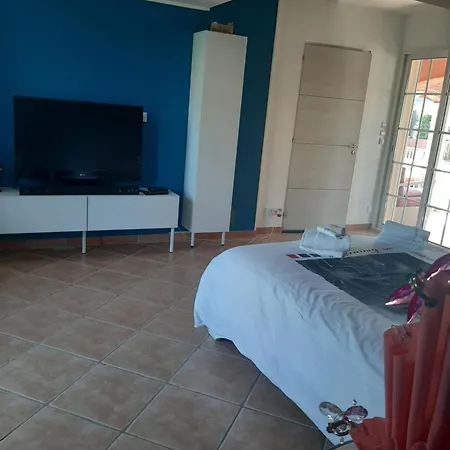 Privatunterkunft Un Coin De Paradis